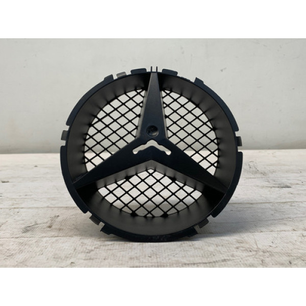 Emblema Grade Frontal Mercedes C180 2011 2012 Detalhe