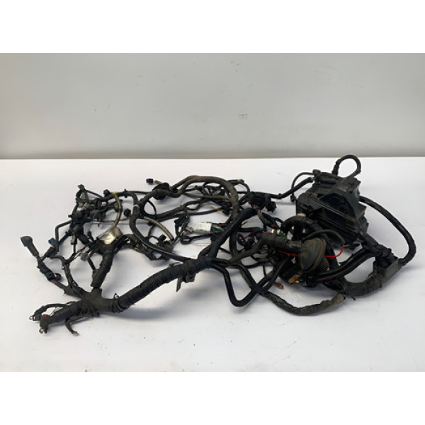 Chicote Cofre Farol Nissan Versa Sv 1.6 Manual 2012 2019 Det