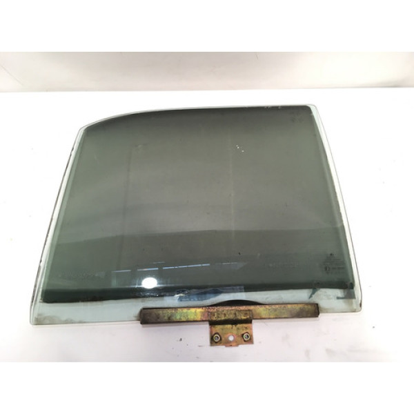 Vidro Porta Dianteiro Esquerdo Vw Santana 4 Portas 1986 1997