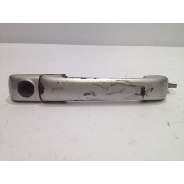 Maçaneta Externa Dianteira Esquerda - Golf 96