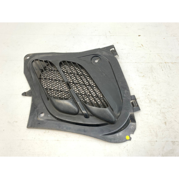 Grade Entrada Ar Capo Peugeot 206 Detalhe