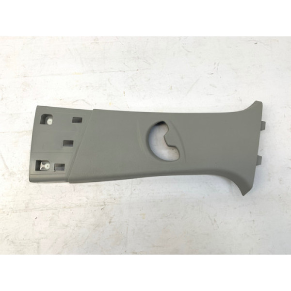 Moldura Interna Coluna Central Esquerda Bmw X1 2010 2015