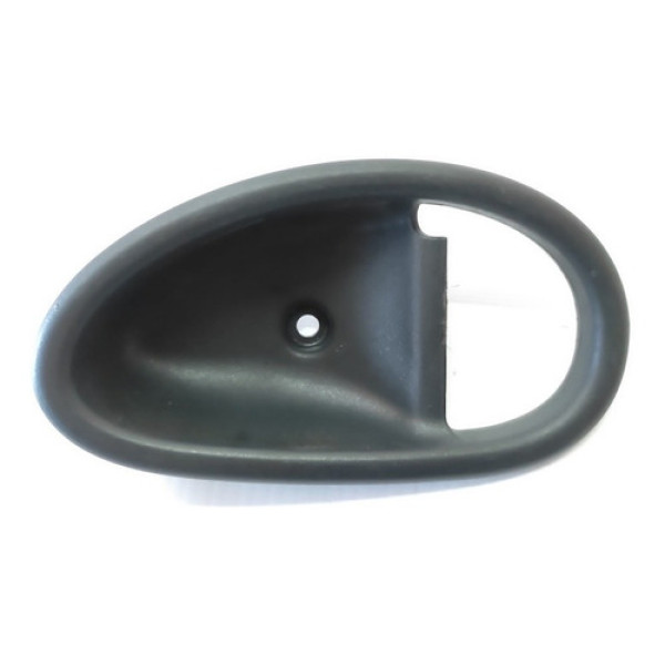Moldura Maçaneta Interna Esquerda Fiat Palio 1997 2006