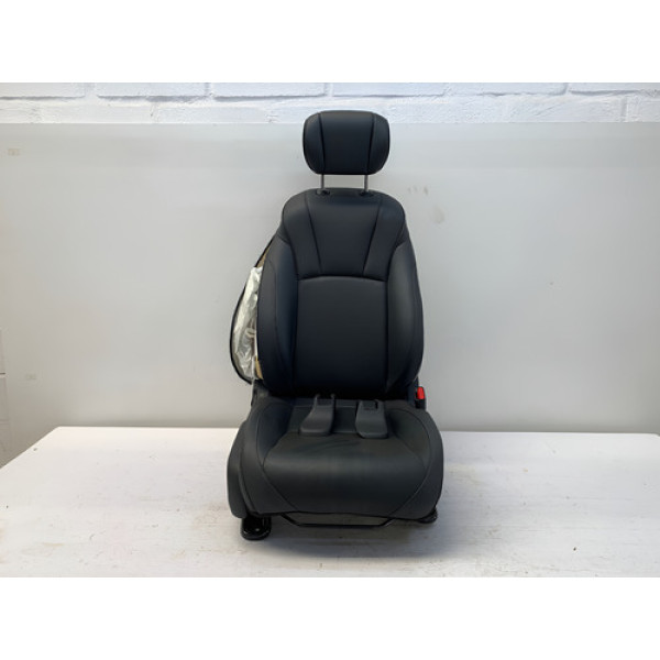 Banco Dianteiro Direito Honda Hrv 2022 2025 Couro Detalhe Preto