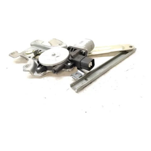 Máquina Vidro Traseira Direta Mitsubishi Outlander 2011