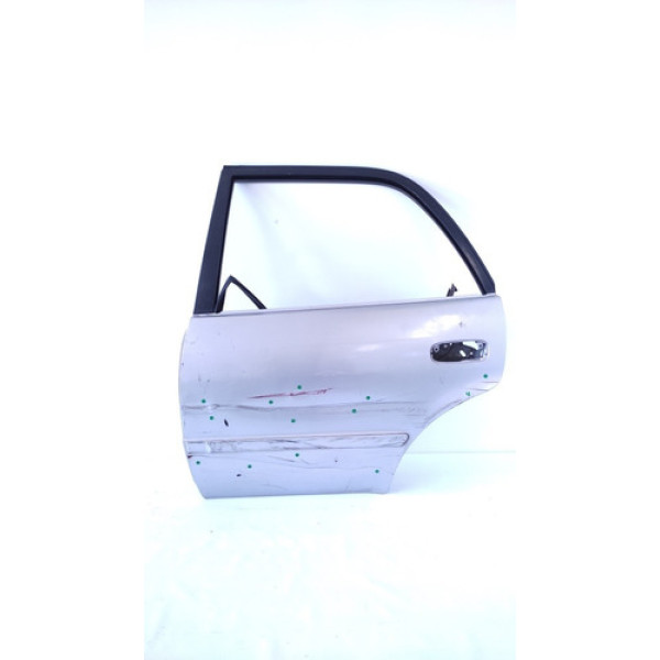 Porta Traseira Esquerda Corolla 1998 2002 * Detalhe