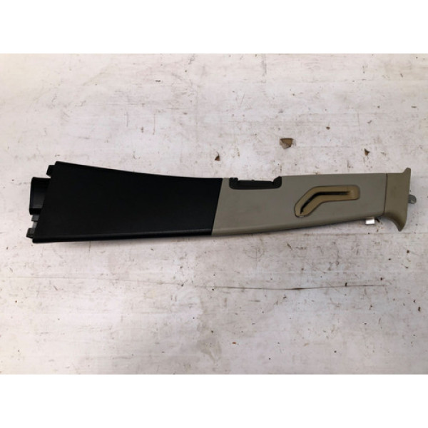 Acabamento Coluna Central Esquerdo Volvo V70 2000 2006