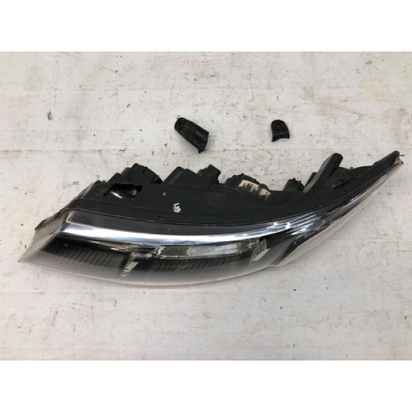 Farol Esquerdo Kia Cerato 2009 2012 Detalhe Esquerdo/motorista