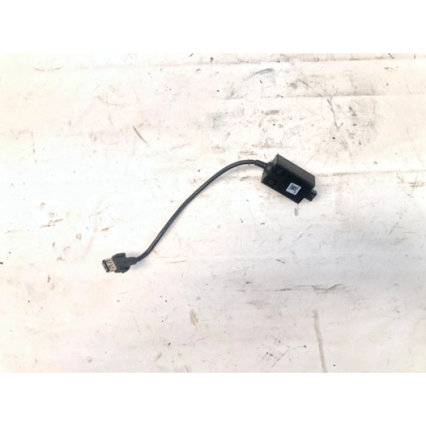 Tomada Usb Porta Objeto Painel Ford Ka 2014 2021 Preto