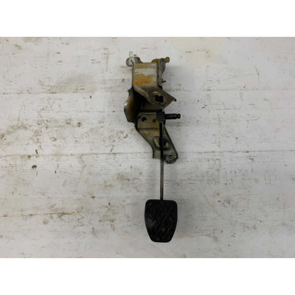 Pedal Embreagem Nissan Versa 1.6 2012 2019
