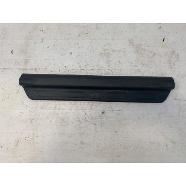 Soleira Porta Dianteira Direita Kia Cerato 2009 2012 Preto