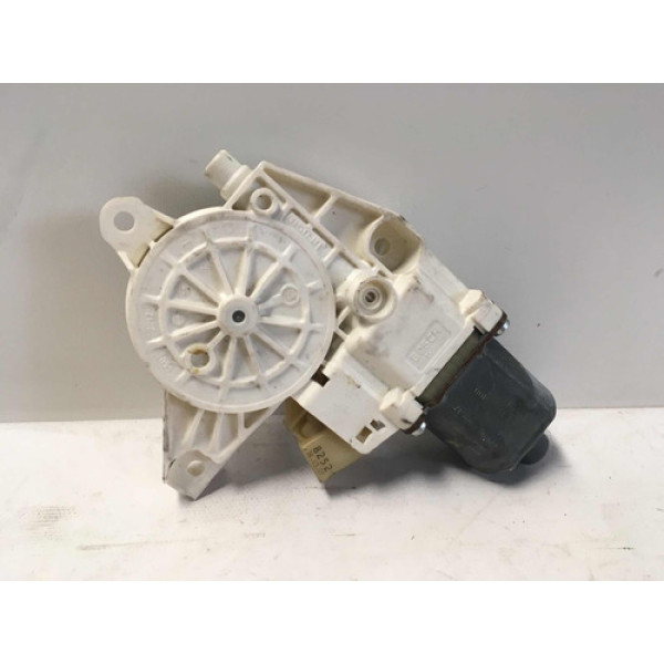 Motor Máquina De Vidro Traseiro Direito - C200 2008 2011