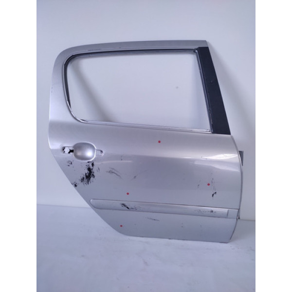 Porta Traseira Direita Peugeot 307 Detalhe