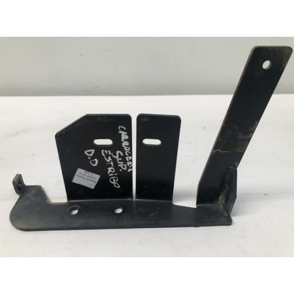 Suporte Carroceria Estribo Dianteir Direito Duster 2011 2014 Preto