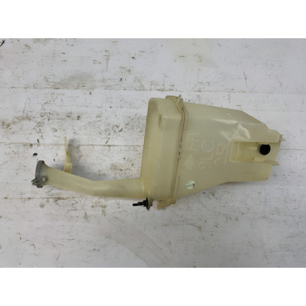 Reservatorio Agua Para Brisa Nissan Versa 1.6 2012 2019