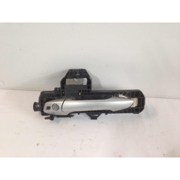 Maçaneta Externa Dianteira Esquerda - C200 2008 2011