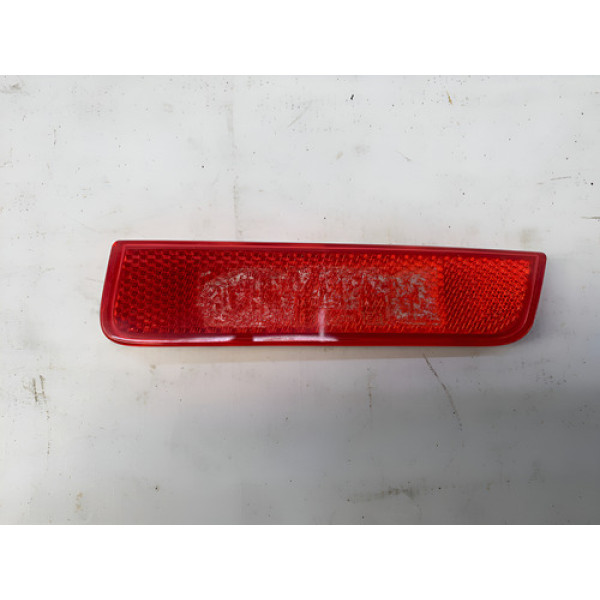 Refletor Olho Gato Direito Para Choque Traseiro Duster 2015 Vermelho