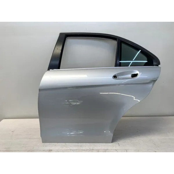 Porta Traseira Esquerda Mercedes C180 2011 2012 Detalhe Traseira Esquerda Prateado