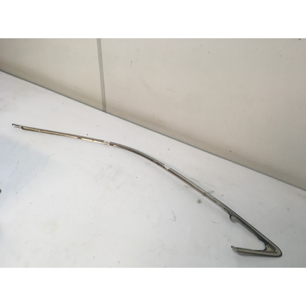 Friso Lateral Dianteiro Direito Toyota Camry 1992 1997