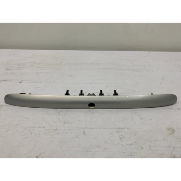 Friso Abertura Tampa Traseira Passat Variant 1997 2000 Prateado