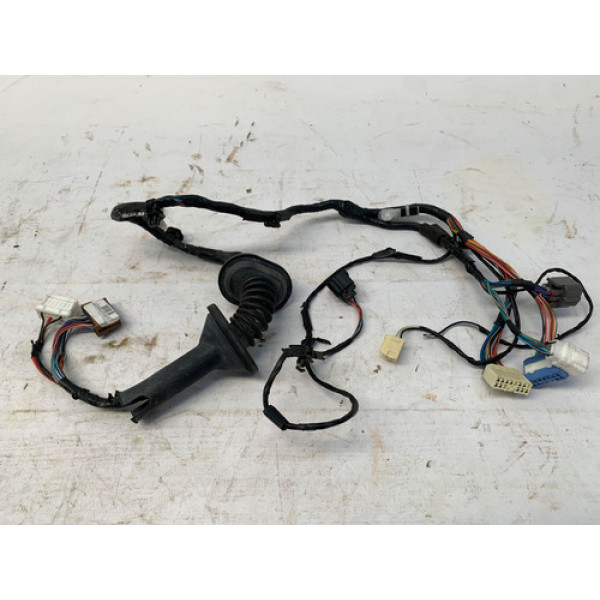 Chicote Porta Dianteiro Esquerdo Outlander 2011 Dianteira Esquerdo