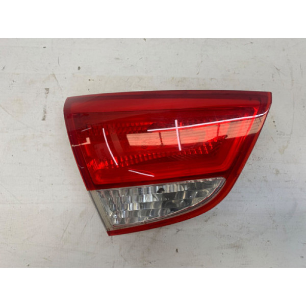 Lanterna Tampa Traseira Esquerda Hyundai Ix35 2010 2014 Esquerdo/motorista Vermelho