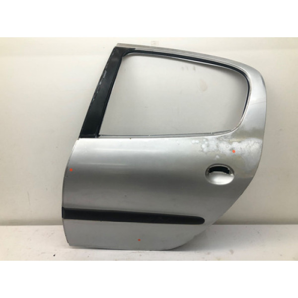 Porta Traseira Esquerda Peugeot 206 2001 2009 4p Detalhe Traseira Esquerda Prateado