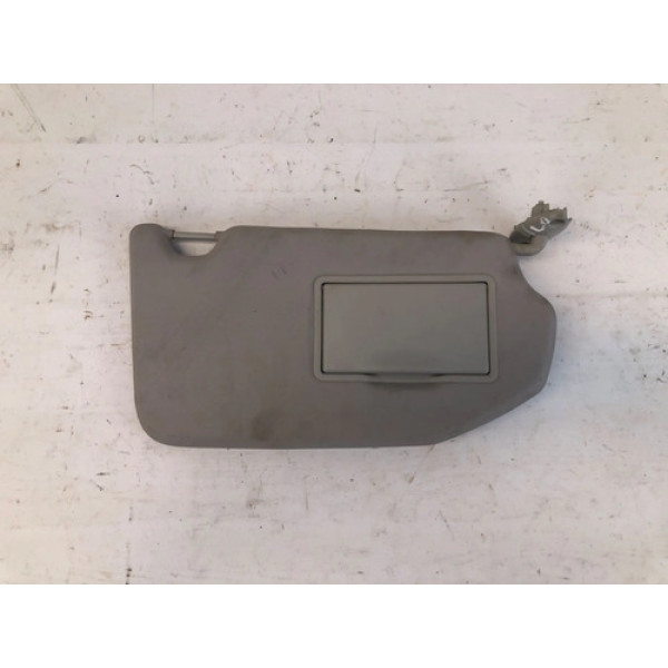 Quebra Sol Direito Ford Ka 2014 2021 Detalhe