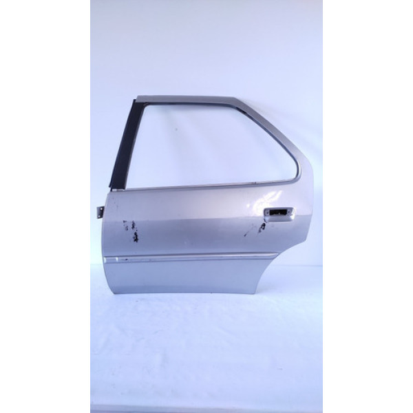 Porta Traseira Esquerda Peugeot 306 * Detalhe