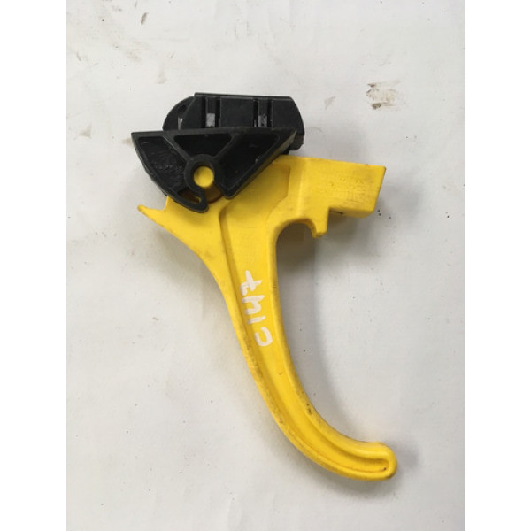 Alavanca Puxador Capô - Fiat Strada Palio 01 16