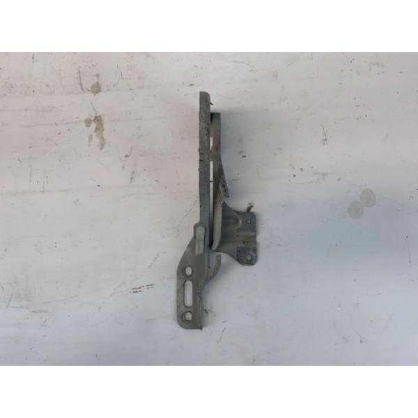 Dobradiça Direita Capô Suzuki Sx4 2009 2015