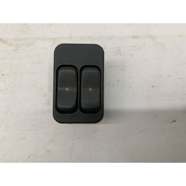 Botao Vidro Dianteiro Esquerdo Gm Corsa 2002 2012