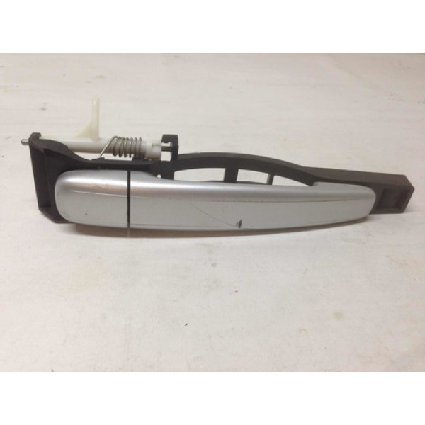 Maçaneta Externa Traseira Direita Peugeot 307 * Detalhe