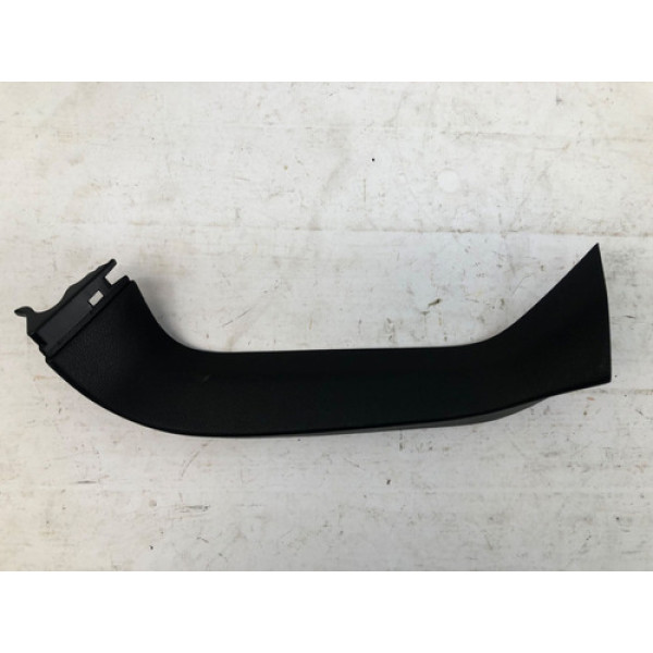 Acabamento Direito Tampa Traseira Subaru Forester 2013 2018