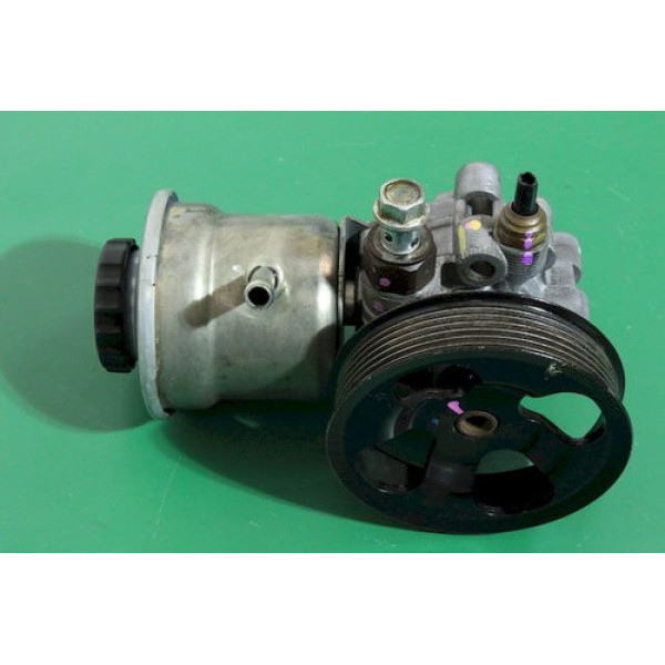 Bomba De Direção Hilux 4x2 2009