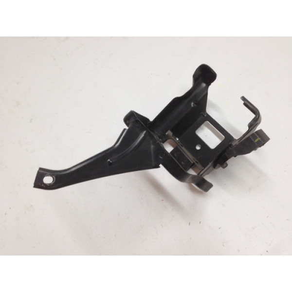 Suporte Reservatório Direção Hidráulica Bmw 120i 2008