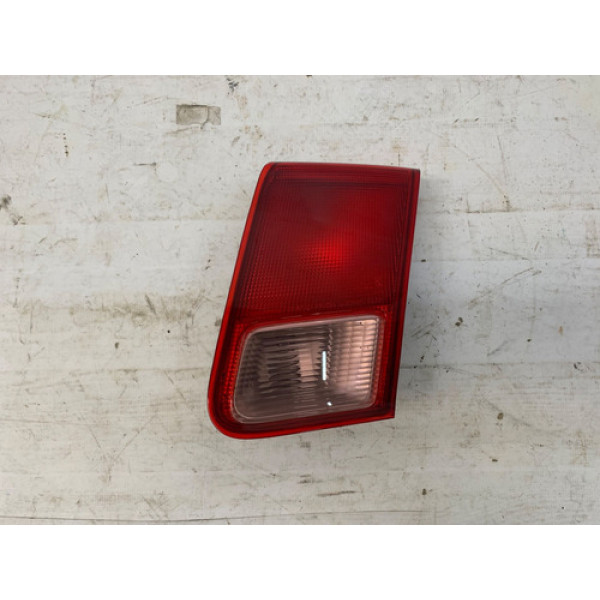Lanterna Tampa Traseira Direita Honda Civic 2001 2003 Direito/passageiro Vermelho