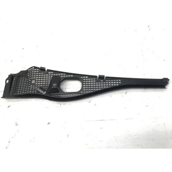 Grade Churrasqueira Direita Para Brisa Duster 2011 2014 Brilhante