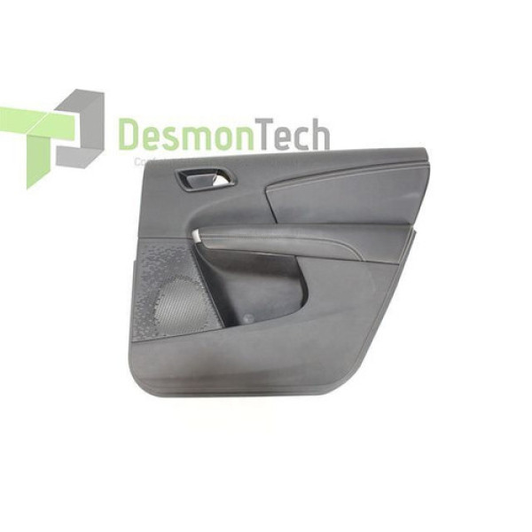 Forro Da Porta Traseiro Direito Fiat Freemont 2015 Não Disponivel