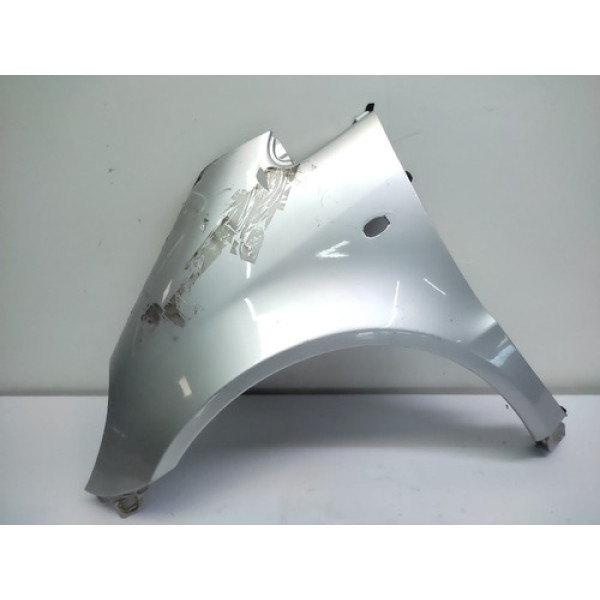 Para Lama Esquerdo A 190 160 Classe Prata Detalhe