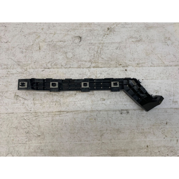 Guia Direito Para Choque Traseiro Hrv 2022 2025 716303m6a