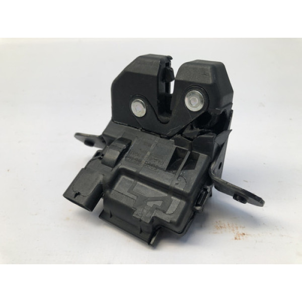 Fechadura Tampa Traseira Renegade 2018 2021 Detalhe