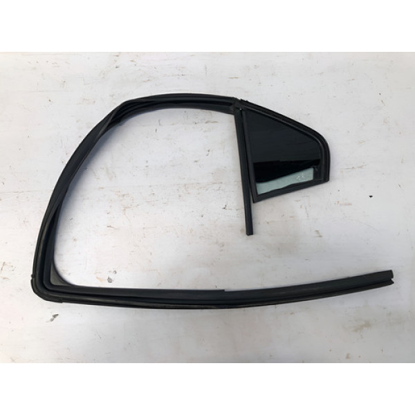 Vidro Vigia Traseiro Esquerdo Gm Onix Lt 2012 2019