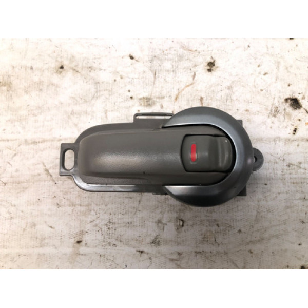 Maçaneta Interna Dianteira Esquerda Nissan Livina 2009 2014 Cinza-escuro Dianteira