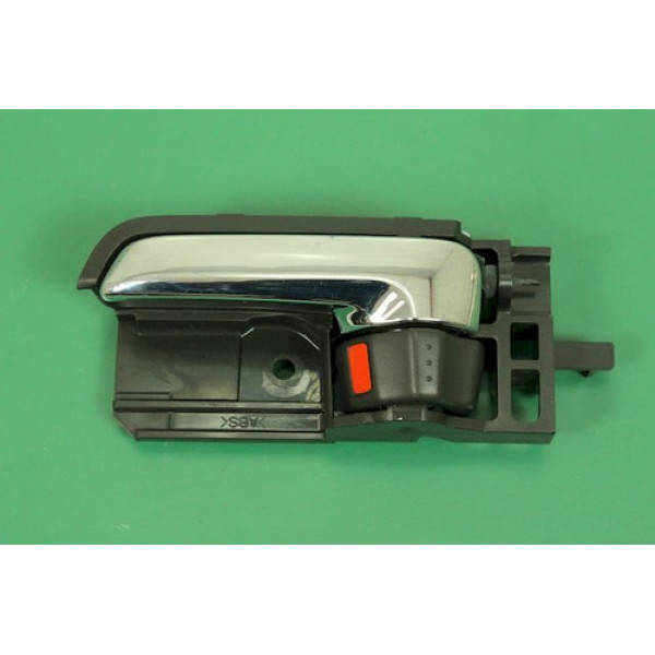 Maçaneta Interna Traseira Esquerda Suzuki Sx4 2010