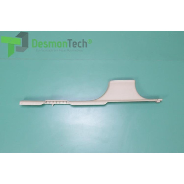 Soleira Interna Porta Dianteira Direita Freelander 2 3.2 200