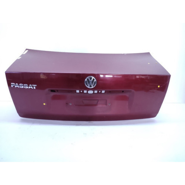 Tampa Traseira Volkswagen Passat Alemão Sedan 1999 Detalhe