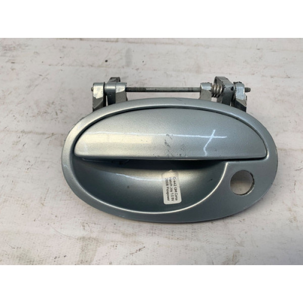 Maçaneta Externa Dianteira Esquerda Gm Corsa 2002 2012 Prata Dianteira