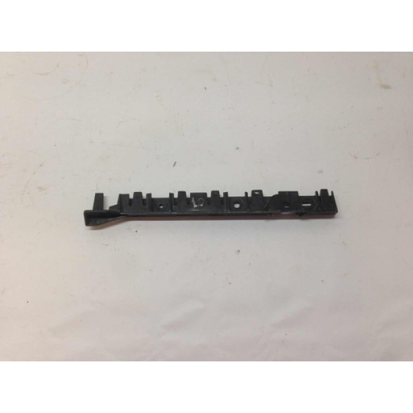 Suporte Guia Spoiler Lateral Direito - Bmw 120i 2008