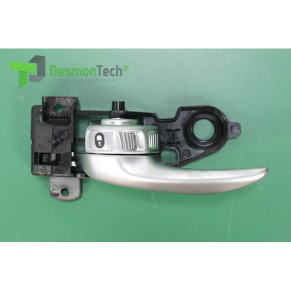 Maçaneta Interna Traseira Esquerda Fiat Toro Volcano 2017